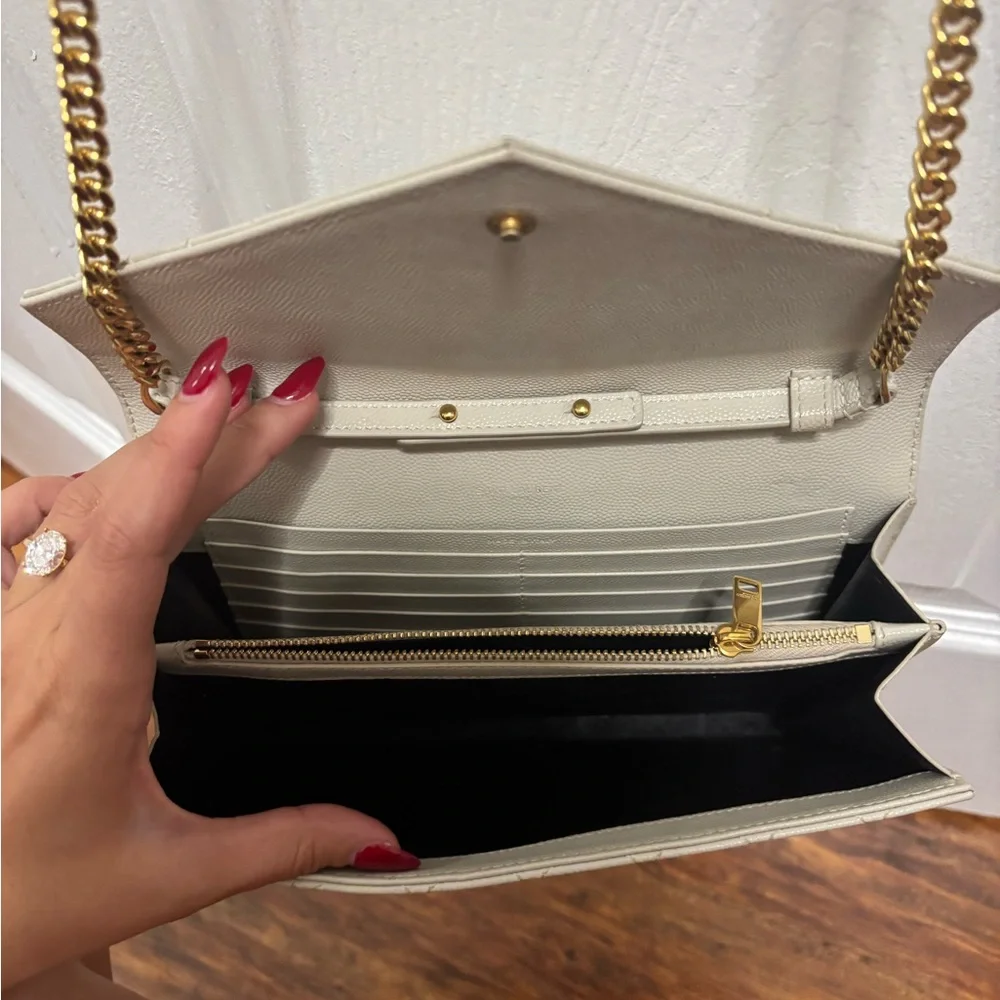YSL Cream Chain Shoulder Bag - Picture 5 of 12